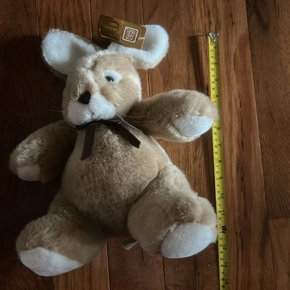 Bundle of 6 Easter decorations. NWT plush bunny rabbit. Avon egg tin. 5 ceramics - Picture 11 of 11